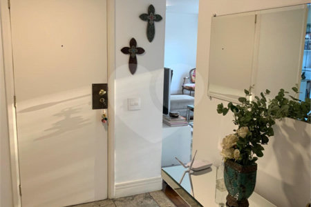 Apartamento à venda com 4 quartos, sendo 1 suíte, em Chácara Santo Antônio, São Paulo, SP