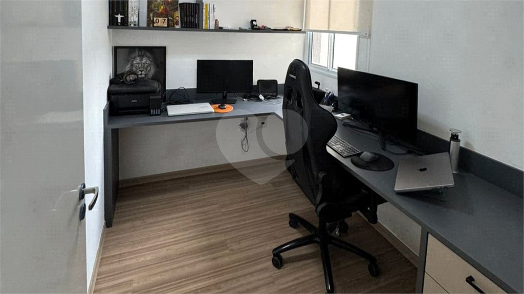 Apartamento à venda com 3 quartos, sendo 1 suíte,  em Além Ponte, Sorocaba, SP