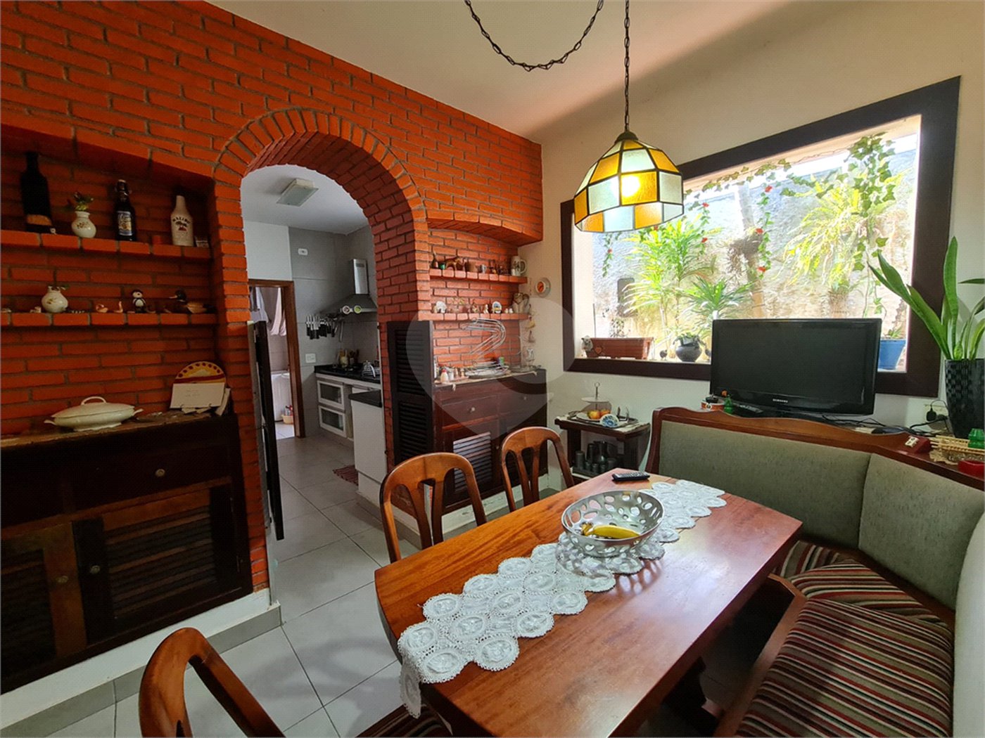 Casa à venda com 3 quartos, sendo 1 suíte, em Interlagos, São Paulo, SP