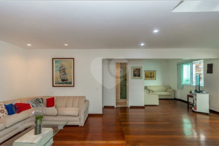 Apartamento à venda com 4 quartos, sendo 2 suítes,  em Barra da Tijuca, Rio de Janeiro, RJ