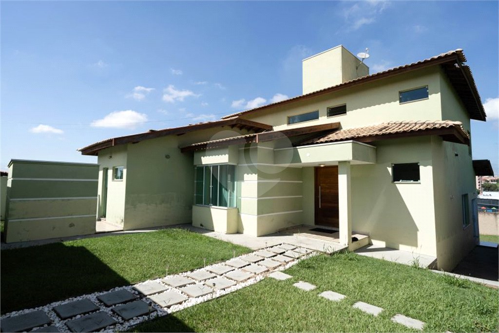 Casa à venda com 3 quartos, sendo 1 suíte,  em Jardim Sontag, Salto, SP
