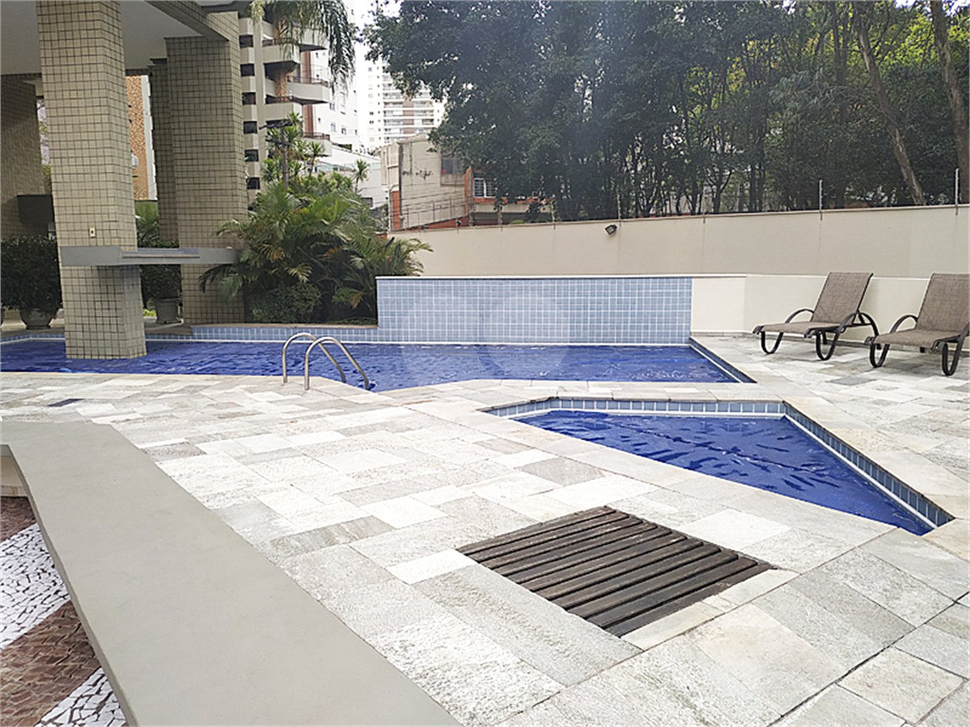 Apartamento à venda com 3 suítes em Morumbi, São Paulo, SP