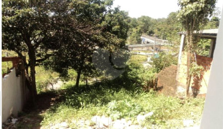 Sobrado à venda com 4 quartos em Jardim do Lago, São Paulo, SP
