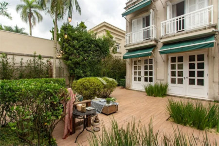 Casa à venda com 4 suítes no condomínio Residencial Palazzo Reale, São Paulo - SP