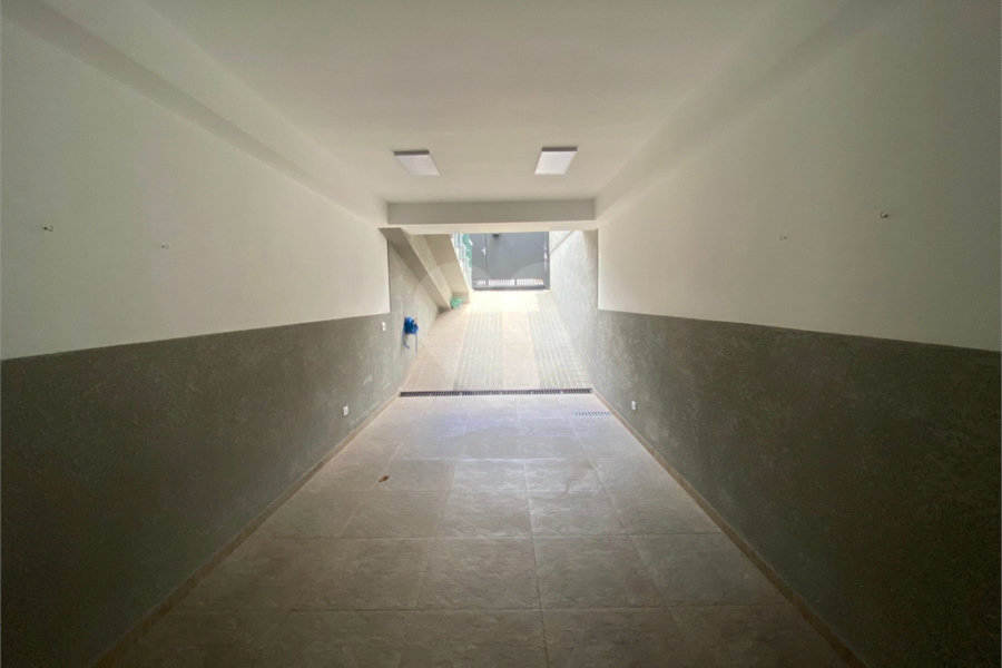 Sobrado à venda com 3 suítes em Vila Nivi, São Paulo, SP