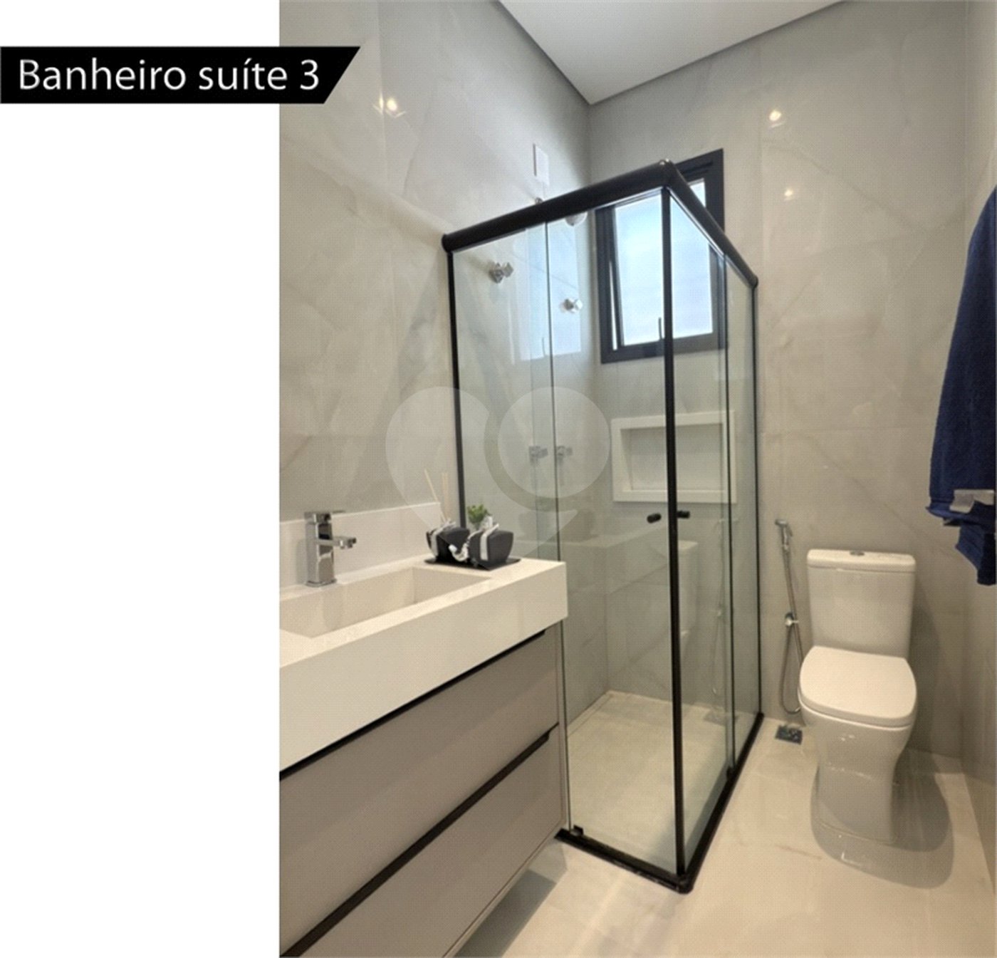 Terreno à venda com 4 suítes no condomínio Residencial Maison Du Parc, Indaiatuba - SP