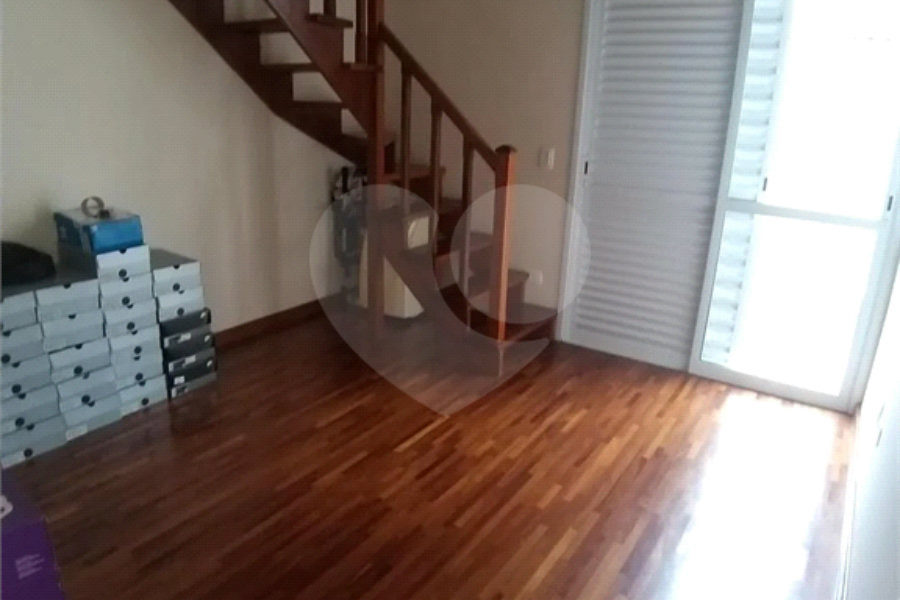 Casa à venda com 3 quartos, sendo 1 suíte, em Saúde, São Paulo, SP
