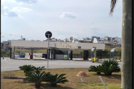 Casa à venda com 2 quartos, sendo 1 suíte, no condomínio Horto Florestal Villagio, Sorocaba - SP