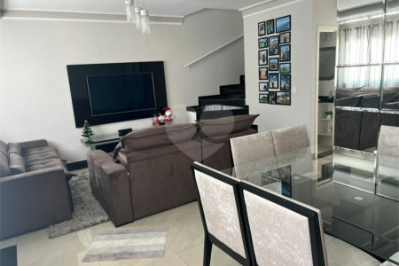 Casa à venda com 3 quartos em Jardim Oriental, São Paulo, SP