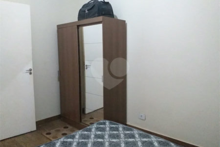 Casa à venda com 3 quartos em Vila Vitório Mazzei, São Paulo, SP