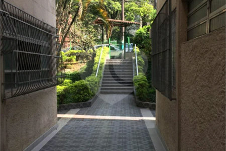 Apartamento à venda com 2 quartos em Alto de Pinheiros, São Paulo, SP