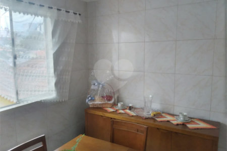 Sobrado à venda com 3 quartos em Vila Mazzei, São Paulo, SP