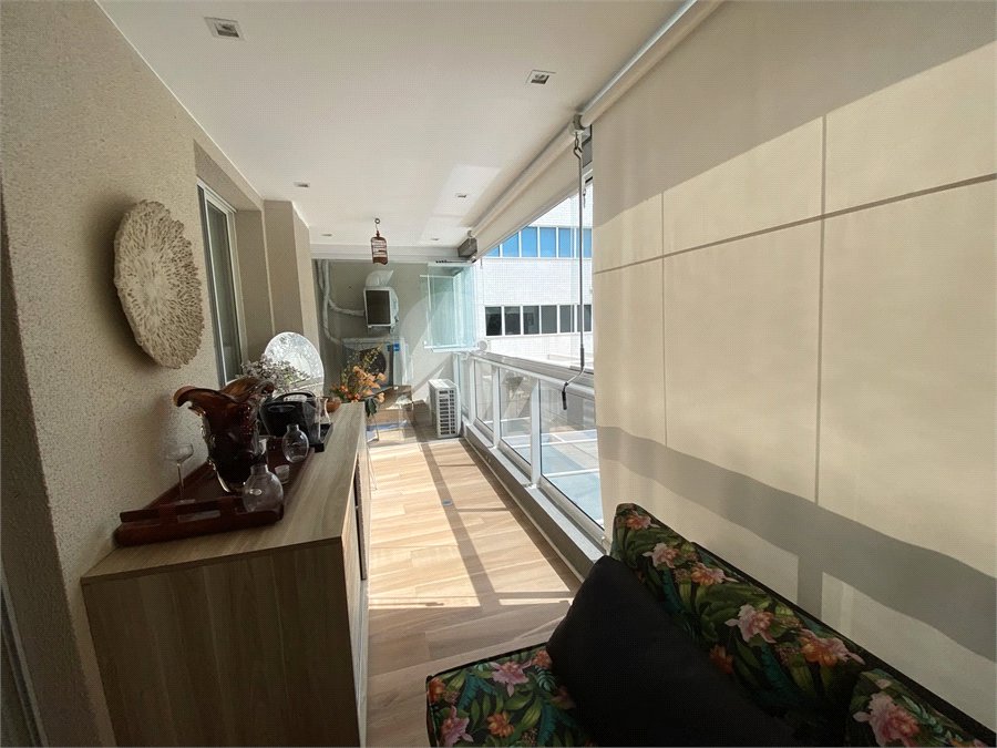 Apartamento à venda com 2 quartos, sendo 1 suíte,  em Botafogo, Rio de Janeiro, RJ
