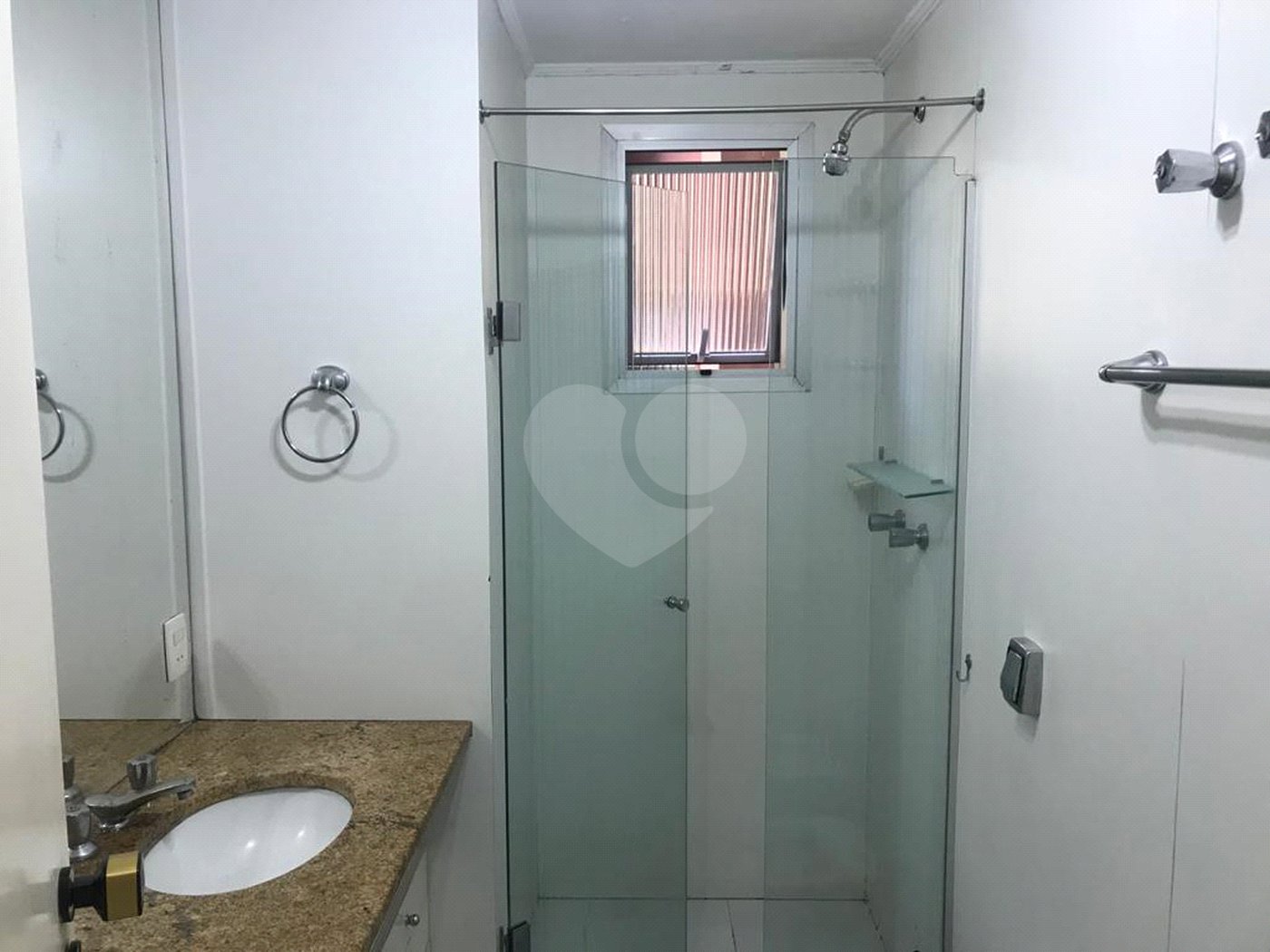 Apartamento à venda com 3 suítes em Conjunto Residencial Morumbi, São Paulo, SP