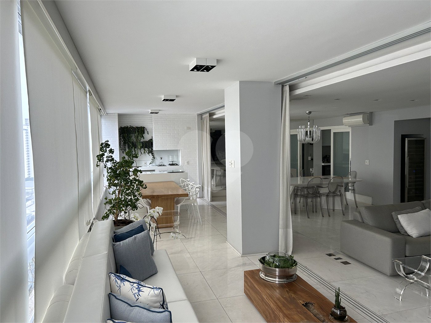 Apartamento à venda ou para alugar com 2 suítes em Água Branca, São Paulo, SP