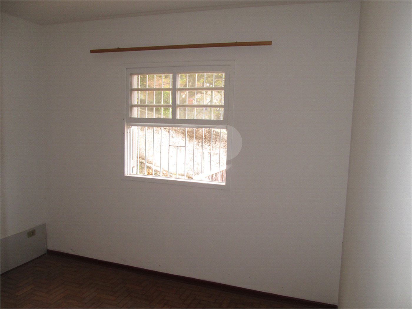 Sobrado à venda com 3 quartos em Horto, São Paulo, SP
