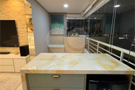 Apartamento à venda com 2 quartos, sendo 1 suíte,  no Centro, São Bernardo do Campo, SP