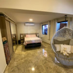 Casa à venda com 4 suítes em Vila Santista, Atibaia, SP