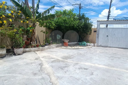 Casa à venda com 3 quartos, sendo 1 suíte, em Caminho de Búzios, Cabo Frio, RJ