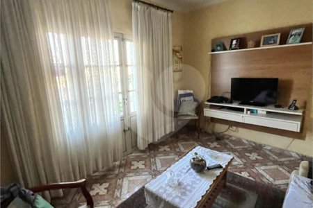 Sobrado à venda com 3 quartos, sendo 1 suíte, em Vila Medeiros, São Paulo, SP