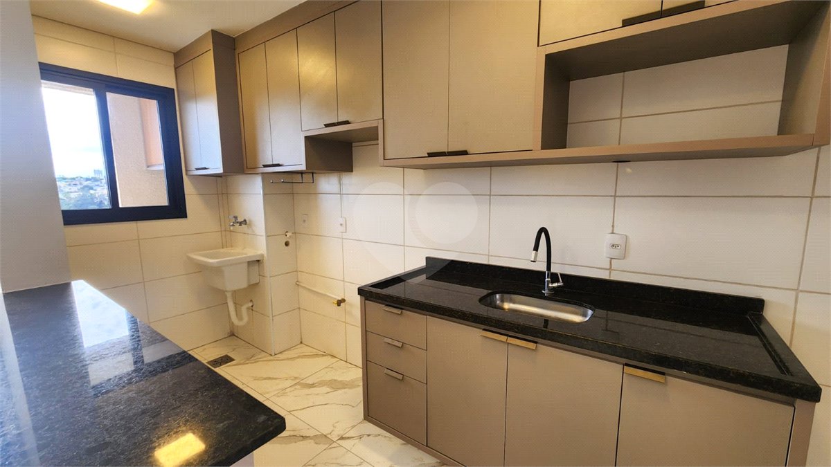 Apartamento à venda ou para alugar com 3 quartos, sendo 1 suíte,  em Chácara Nova Era, Valinhos, SP