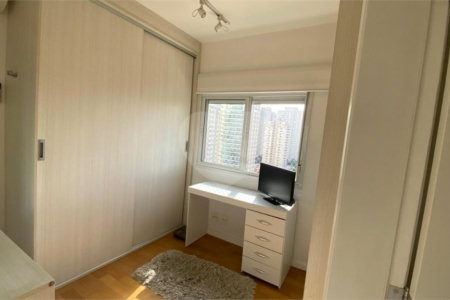 Apartamento à venda com 3 suítes em Vila Romana, São Paulo, SP