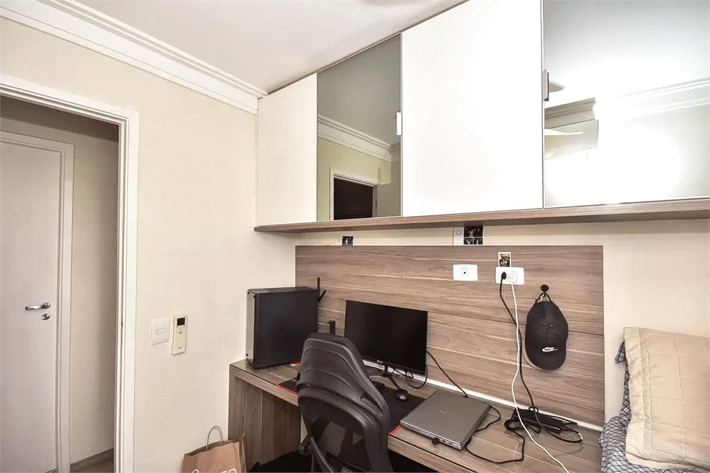 Apartamento à venda com 3 suítes em Lar São Paulo, São Paulo, SP