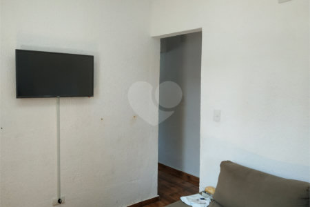 Sobrado à venda com 3 quartos em Chora Menino, São Paulo, SP