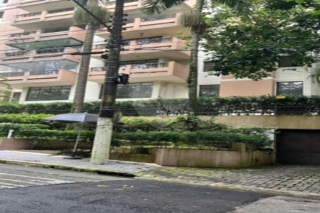 Terreno à venda em Jardim Ampliação, São Paulo, SP