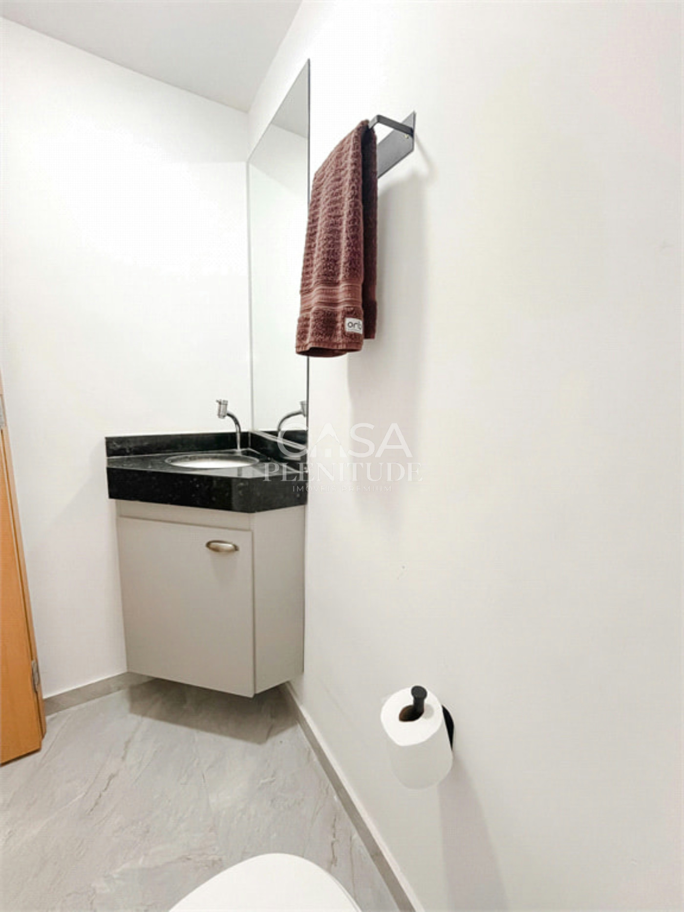 Sobrado à venda com 3 quartos, sendo 1 suíte, em Vila Arriete, São Paulo, SP