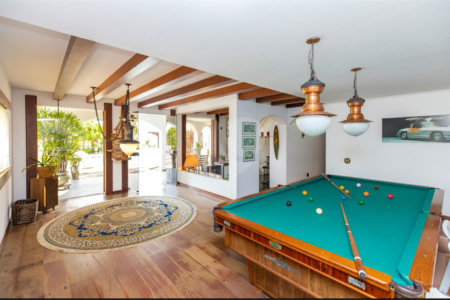 Casa à venda com 4 suítes em Granja Viana, Cotia, SP