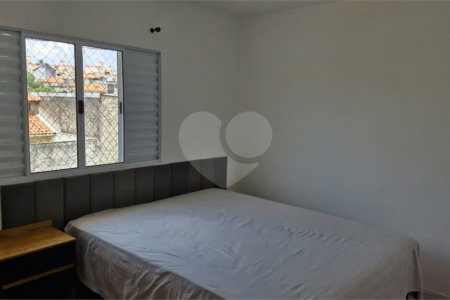 Casa à venda com 2 quartos, sendo 1 suíte, no condomínio A.m.costa, São Paulo - SP