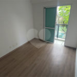 Apartamento à venda com 3 quartos, sendo 1 suíte, em Alto da Boa Vista, São Paulo, SP