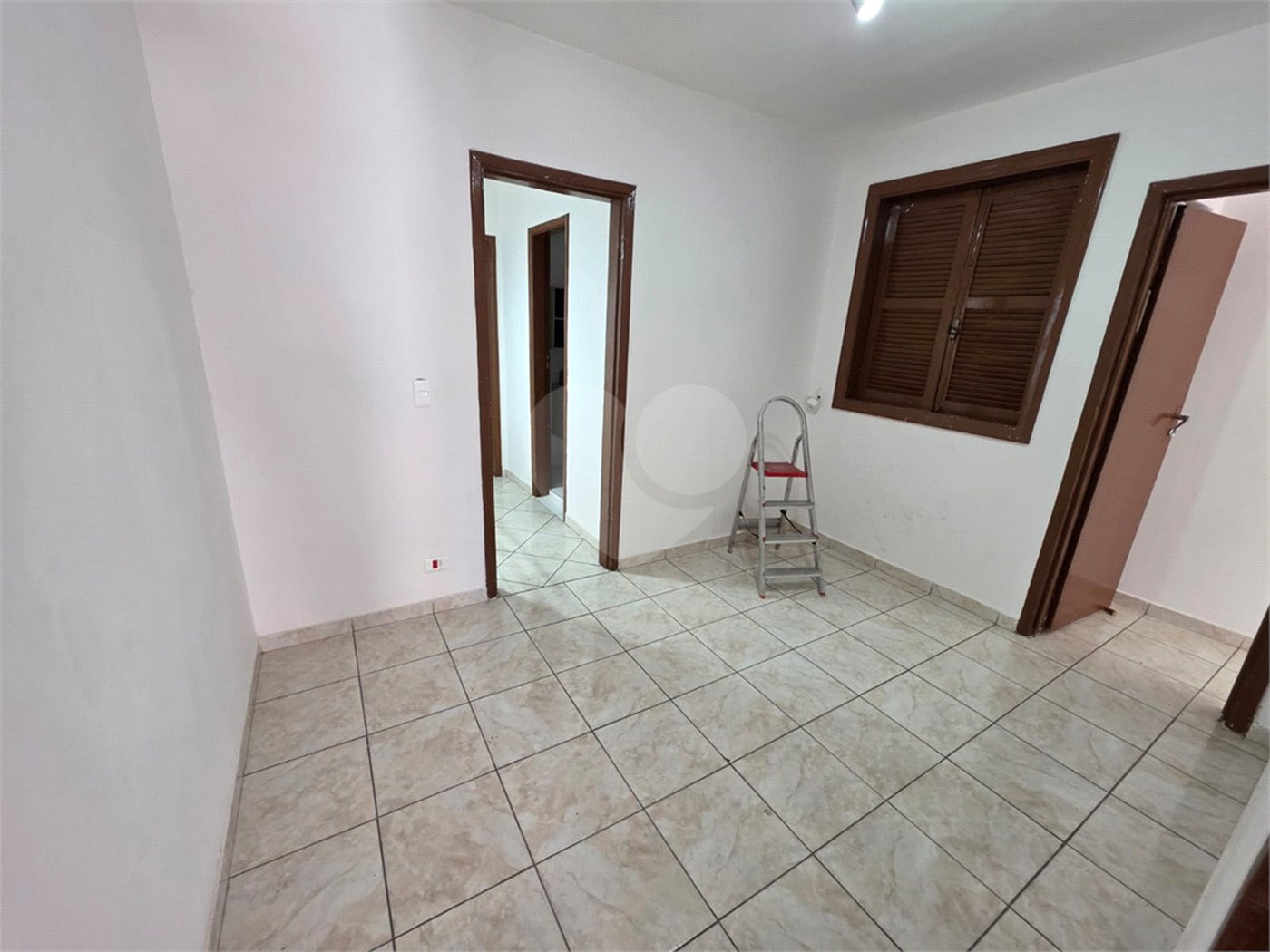 Sobrado à venda com 4 quartos, sendo 1 suíte,  em Rio Pequeno, São Paulo, SP