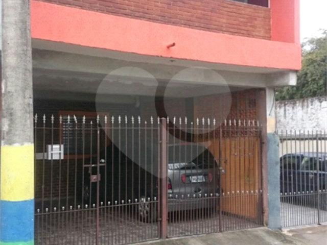 Sobrado à venda com 2 quartos, sendo 1 suíte,  em Vila Rosália, Guarulhos, SP