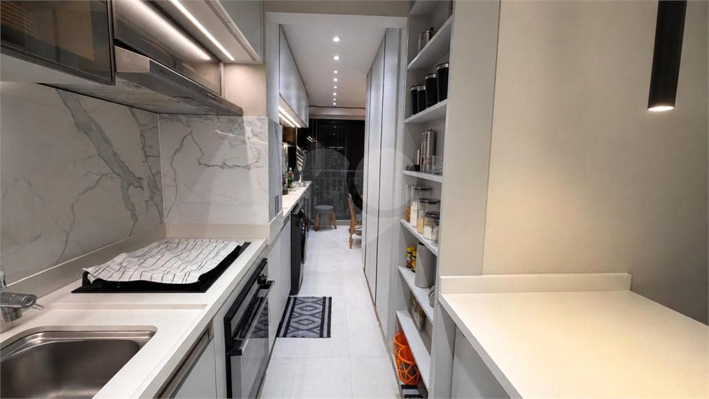 Apartamento à venda com 2 quartos, sendo 1 suíte,  em Vila Dom Pedro I, São Paulo, SP