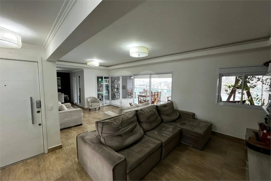 Apartamento à venda com 3 suítes em Santana, São Paulo, SP