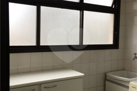 Apartamento à venda com 2 quartos, sendo 1 suíte, em Vila Pompéia, São Paulo, SP
