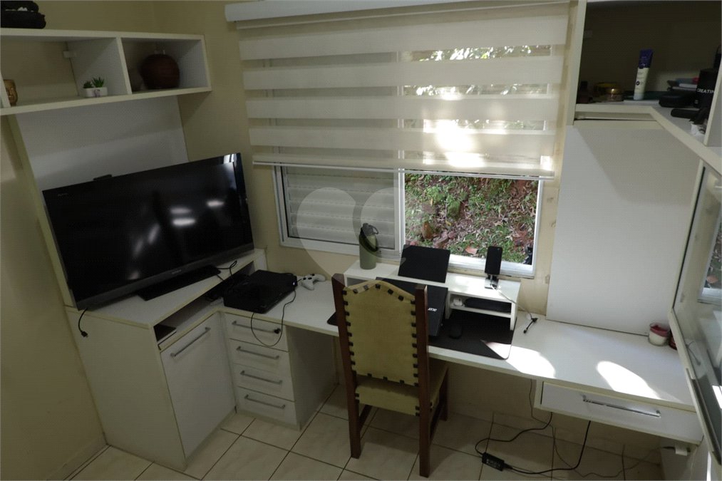 Casa à venda com 3 suítes no condomínio Parque Imperial da Cantareira, Mairiporã - SP