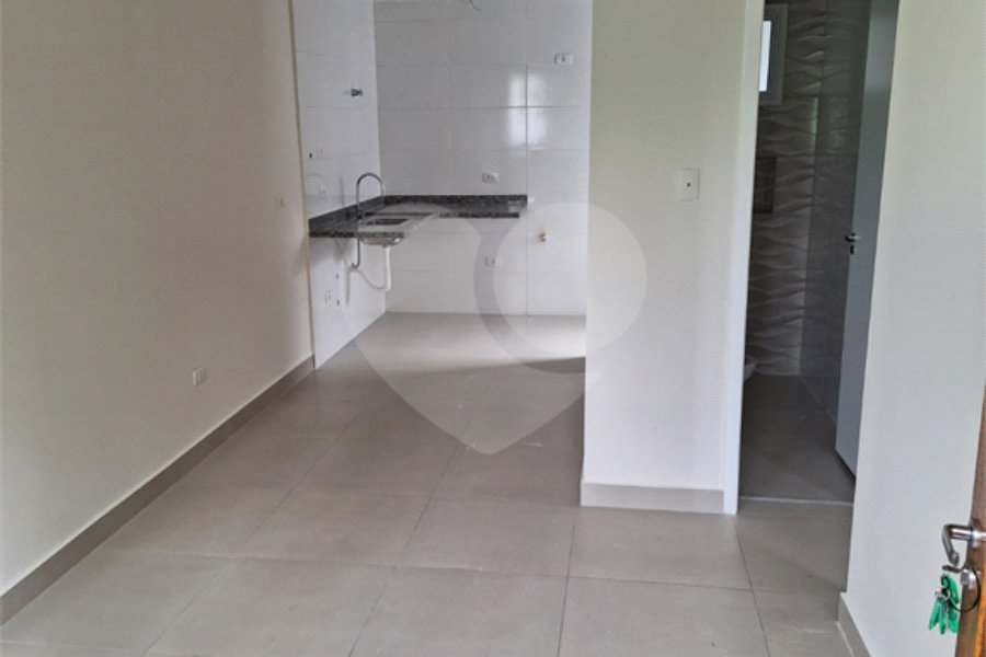 Casa para alugar com 2 quartos no condomínio Residencial Casalbuono, São Paulo - SP
