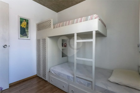 Sobrado à venda com 3 quartos, sendo 1 suíte, em Jardim Prudência, São Paulo, SP
