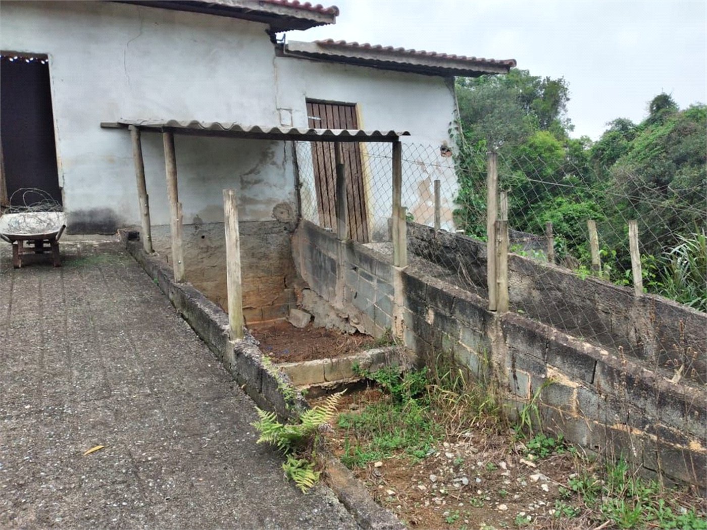 Chácara à venda com 4 quartos, sendo 3 suítes, em Ibiúna, Ibiúna, SP