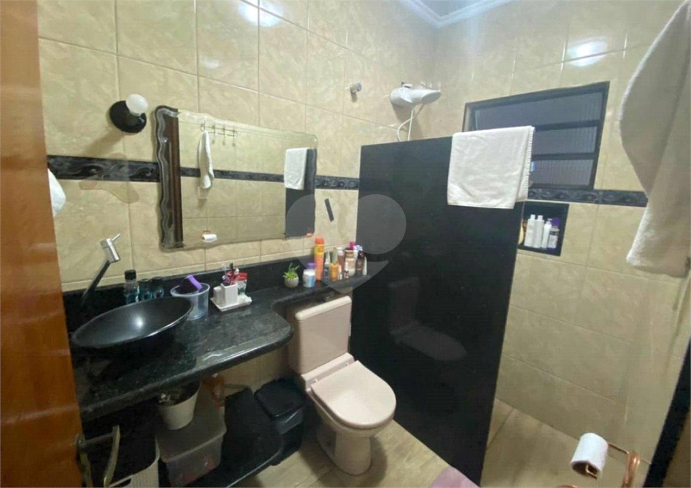Casa à venda com 3 quartos, sendo 1 suíte, em Cidade Líder, São Paulo, SP