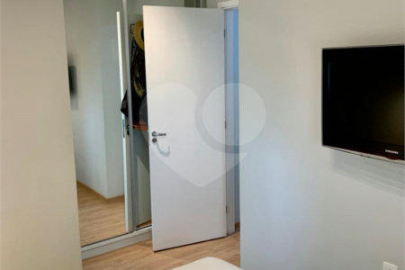 Apartamento à venda com 2 quartos, sendo 1 suíte,  em Bela Aliança, São Paulo, SP