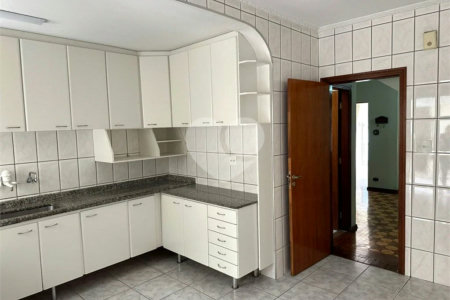 Sobrado para alugar com 3 quartos, sendo 1 suíte, em Vila Gomes Cardim, São Paulo, SP