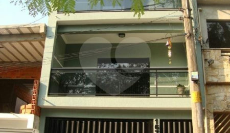 Sobrado à venda com 3 quartos, sendo 1 suíte,  em Anhanguera, São Paulo, SP
