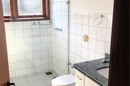 Casa à venda ou para alugar com 5 quartos, sendo 4 suítes, no condomínio Moradas São Luiz, Salto - SP