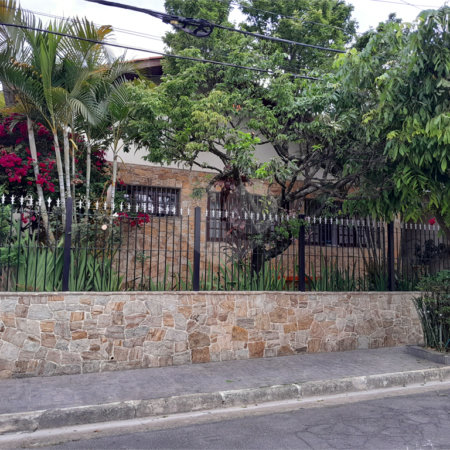 Casa Térrea à venda com 4 quartos, sendo 1 suíte, em Parque Continental, São Paulo, SP
