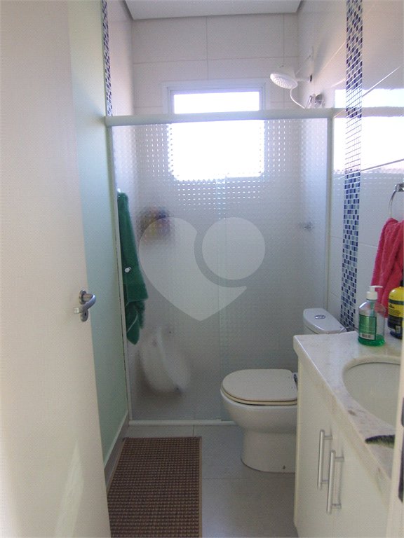 Casa à venda com 3 suítes no condomínio Residencial Recanto dos Paturis, Vinhedo - SP