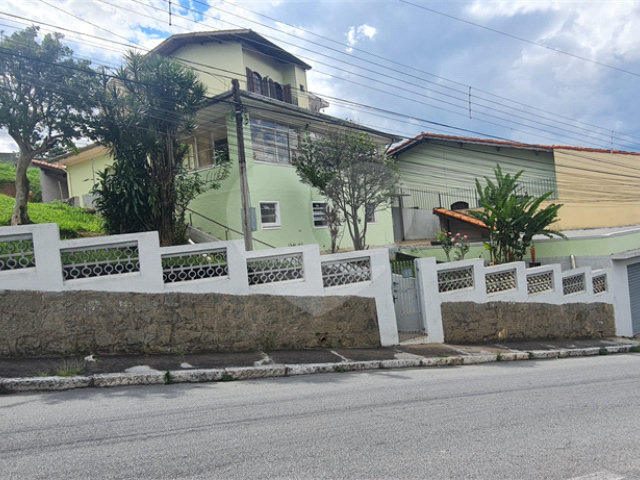 Casa à venda com 3 quartos no Centro, Mairiporã, SP